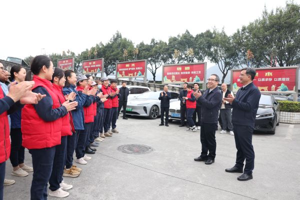 2026年2月26日，陈华书记率队节后新春慰问。 (20)